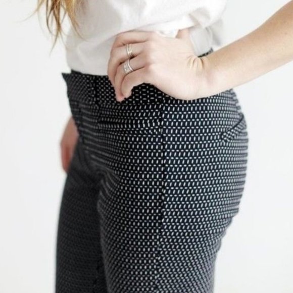 Banana Republic Sloan Pants - Navy Dash - Picture 3 of 4